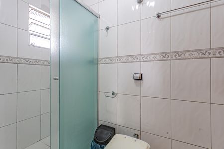 Apartamento à venda com 90m², 3 quartos e 1 vaga Apartamento à venda com 90m², 3 quartos e 1 vagaBanheiro