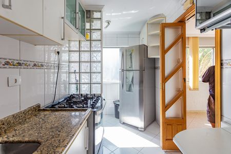 Apartamento à venda com 90m², 3 quartos e 1 vaga Apartamento à venda com 90m², 3 quartos e 1 vagaCozinha