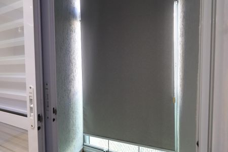 Casa de condomínio à venda com 110m², 2 quartos e 1 vagaSacada