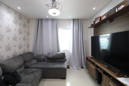 Casa de condomínio à venda com 110m², 2 quartos e 1 vagaSala
