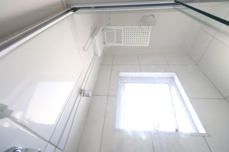 Casa de condomínio à venda com 110m², 2 quartos e 1 vagaBanheiro da Suíte 2