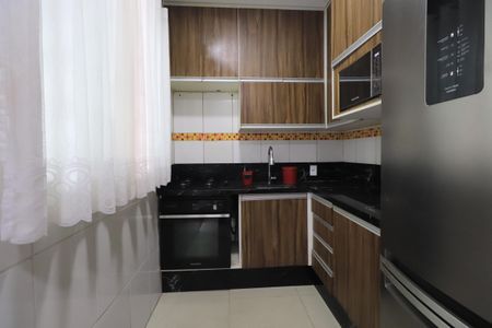 Casa de condomínio à venda com 110m², 2 quartos e 1 vagaCozinha