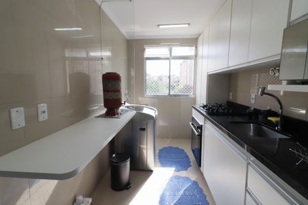 Apartamento à venda com 57m², 2 quartos e 1 vagaCozinha e Área de Serviço