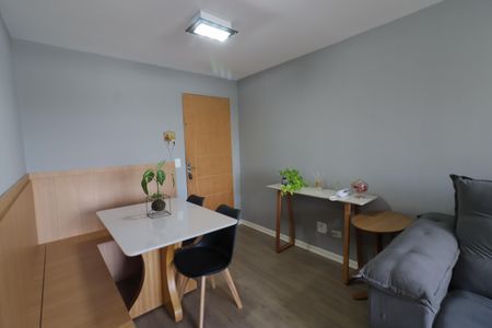 Sala de apartamento à venda com 2 quartos, 57m² em Bandeiras, Osasco