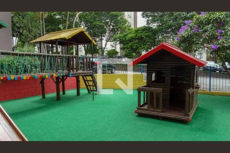 Apartamento à venda com 57m², 2 quartos e 1 vaga Apartamento à venda com 57m², 2 quartos e 1 vagaÁrea comum - Playground