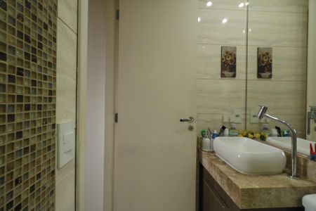 Apartamento à venda com 59m², 3 quartos e 1 vagaBanheiro da Suíte