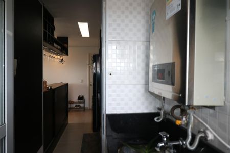 Apartamento à venda com 59m², 3 quartos e 1 vagaÁrea de Serviço
