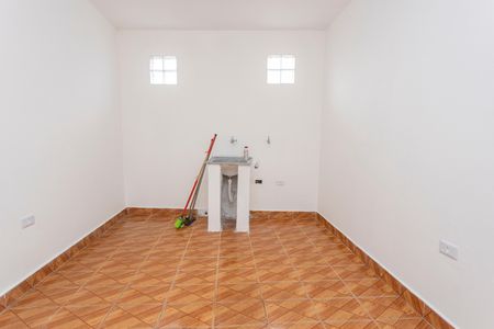 Casa para alugar com 130m², 2 quartos e 1 vagaÁrea de Serviço