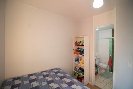 Apartamento à venda com 78m², 3 quartos e 1 vaga Apartamento à venda com 78m², 3 quartos e 1 vagaQUARTO 2