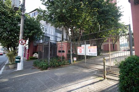 Apartamento à venda com 78m², 3 quartos e 1 vaga Apartamento à venda com 78m², 3 quartos e 1 vagaFACHADA