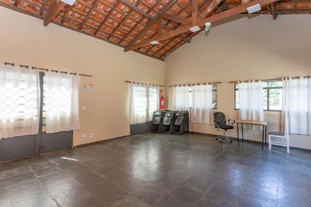 Apartamento para alugar com 52m², 2 quartos e 1 vaga Apartamento para alugar com 52m², 2 quartos e 1 vagaÁrea comum - Salão de festas