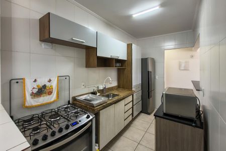 Apartamento para alugar com 80m², 2 quartos e 2 vagas Apartamento para alugar com 80m², 2 quartos e 2 vagasCozinha