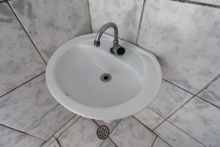 Casa à venda com 250m², 4 quartos e sem vaga Casa à venda com 250m², 4 quartos e sem vagaBanheiro