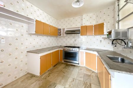 Apartamento à venda com 165m², 4 quartos e 1 vagaCozinha