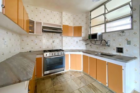Apartamento à venda com 165m², 4 quartos e 1 vagaCozinha