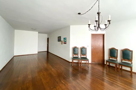 Sala de apartamento à venda com 4 quartos, 165m² em Sion, Belo Horizonte