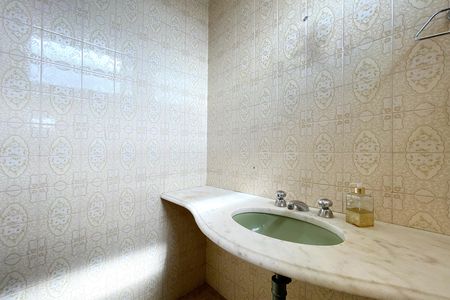 Apartamento à venda com 165m², 4 quartos e 1 vagaLavabo da Sala