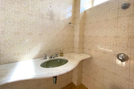Apartamento à venda com 165m², 4 quartos e 1 vagaLavabo da Sala