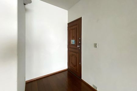 Apartamento à venda com 165m², 4 quartos e 1 vagaHall de entrada