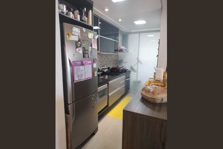 Cozinha de apartamento à venda com 3 quartos, 93m² em Vila Bastos, Santo André