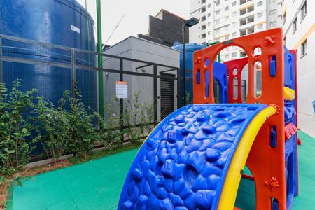Apartamento para alugar com 40m², 2 quartos e sem vaga Apartamento para alugar com 40m², 2 quartos e sem vagaÁrea comum - Playground