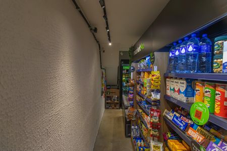 Apartamento para alugar com 49m², 2 quartos e 1 vagaÁrea comum - Mini Mercado