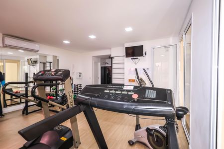 Apartamento à venda com 80m², 3 quartos e 2 vagasÁrea comum - Academia