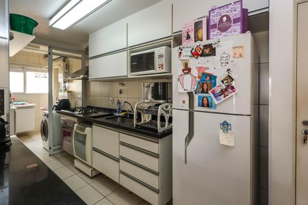Apartamento à venda com 80m², 3 quartos e 2 vagasCozinha