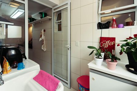 Apartamento à venda com 80m², 3 quartos e 2 vagasÁrea de Serviço