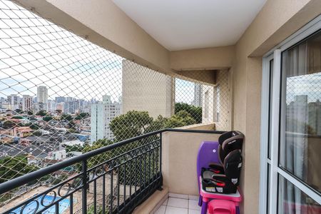 Apartamento à venda com 80m², 3 quartos e 2 vagasVaranda