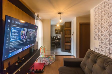 Sala de apartamento para alugar com 2 quartos, 42m² em Saubana, Mogi das Cruzes