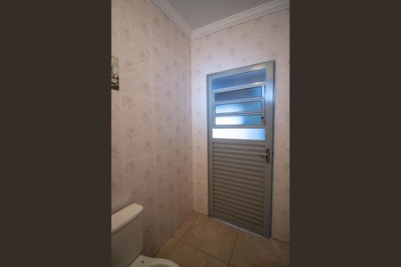 Casa para alugar com 104m², 3 quartos e 4 vagas Casa para alugar com 104m², 3 quartos e 4 vagasBanheiro Externo