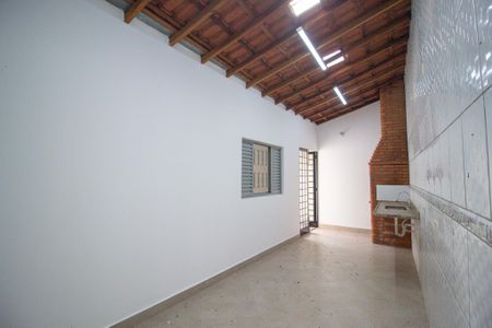 Casa para alugar com 104m², 3 quartos e 4 vagas Casa para alugar com 104m², 3 quartos e 4 vagasÁrea gourmet