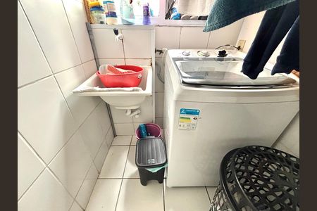 Apartamento à venda com 49m², 2 quartos e 1 vaga Apartamento à venda com 49m², 2 quartos e 1 vagaÁrea de serviço