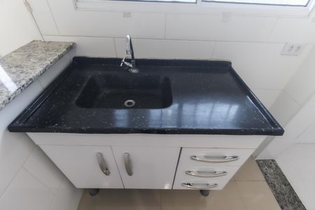 Sala - Cozinha de apartamento para alugar com 1 quarto, 33m² em Parque Paineiras, São Paulo