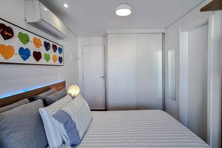 Apartamento à venda com 150m², 3 quartos e 3 vagas Apartamento à venda com 150m², 3 quartos e 3 vagasQuarto 2 - Suíte