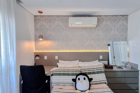 Apartamento à venda com 150m², 3 quartos e 3 vagas Apartamento à venda com 150m², 3 quartos e 3 vagasQuarto 3 - Suíte