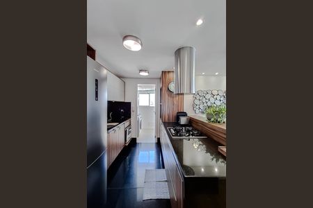Apartamento à venda com 150m², 3 quartos e 3 vagas Apartamento à venda com 150m², 3 quartos e 3 vagasCozinha
