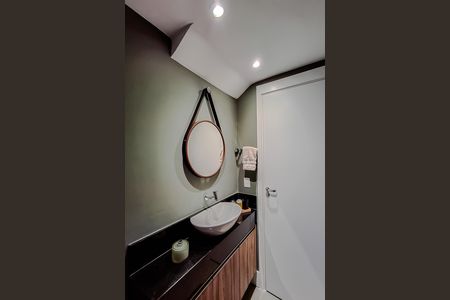 Apartamento à venda com 150m², 3 quartos e 3 vagas Apartamento à venda com 150m², 3 quartos e 3 vagasLavabo