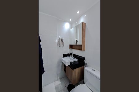 Apartamento à venda com 150m², 3 quartos e 3 vagas Apartamento à venda com 150m², 3 quartos e 3 vagasBanheiro da Suíte 2
