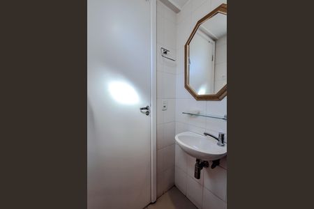 Apartamento à venda com 150m², 3 quartos e 3 vagas Apartamento à venda com 150m², 3 quartos e 3 vagasBanheiro de serviço