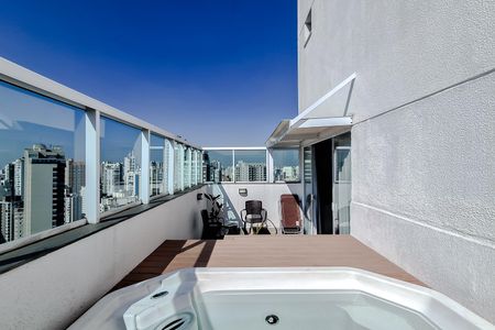 Apartamento à venda com 150m², 3 quartos e 3 vagas Apartamento à venda com 150m², 3 quartos e 3 vagasÁrea externa