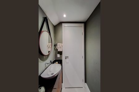 Apartamento à venda com 150m², 3 quartos e 3 vagas Apartamento à venda com 150m², 3 quartos e 3 vagasLavabo