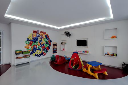 Apartamento à venda com 150m², 3 quartos e 3 vagas Apartamento à venda com 150m², 3 quartos e 3 vagasBrinquedoteca