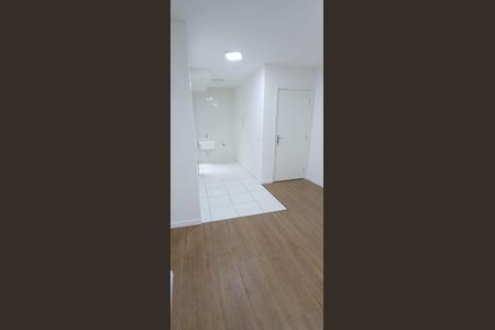 Apartamento para alugar com 40m², 2 quartos e 1 vaga Apartamento para alugar com 40m², 2 quartos e 1 vagaSala/cozinha
