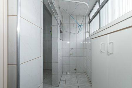 Apartamento para alugar com 64m², 2 quartos e sem vaga