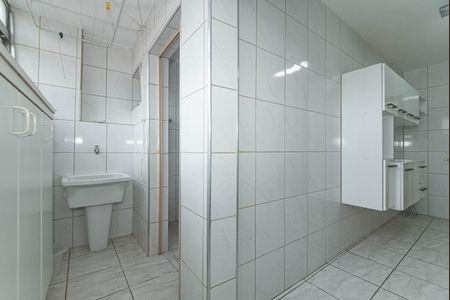 Apartamento para alugar com 64m², 2 quartos e sem vaga