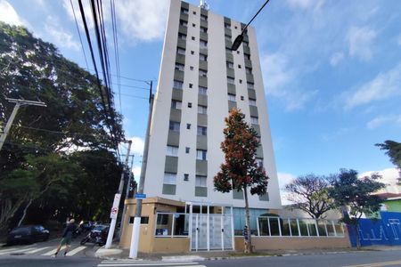 Apartamento para alugar com 64m², 2 quartos e sem vaga