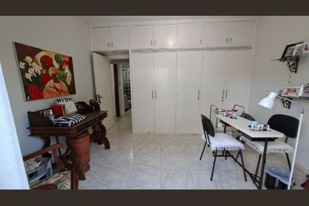 Foto 13 de casa à venda com 4 quartos, 240m² em Vila Joaquim Inacio, Campinas