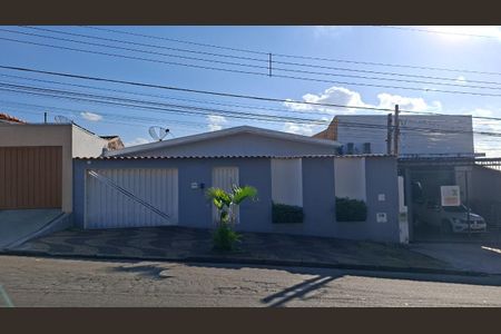 Casa à venda com 240m², 4 quartos e 3 vagas Casa à venda com 240m², 4 quartos e 3 vagasFoto 42
